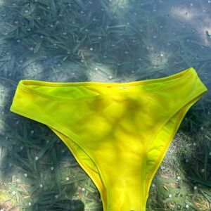 Women’s swim bottom,size XS